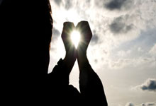 九游会：铁人，孔德自2023年11月以来没有缺席过俱乐部和国家队比赛.